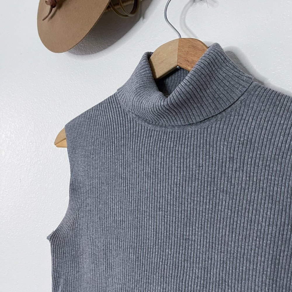Casual Corner Turtle Neck Tank | L